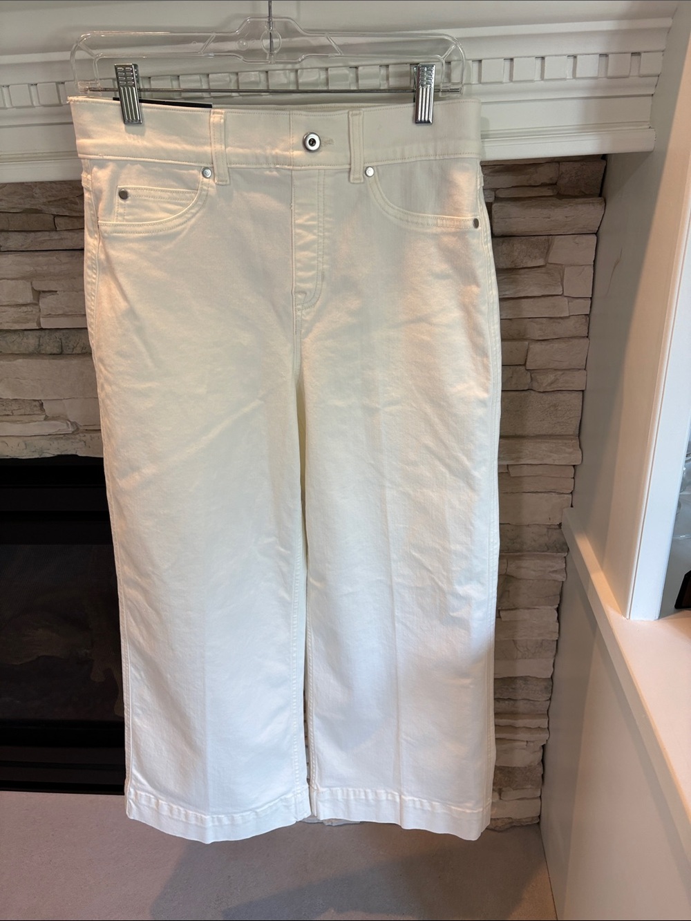 NWT Spanx Cropped Wide Leg Pull on Jeans